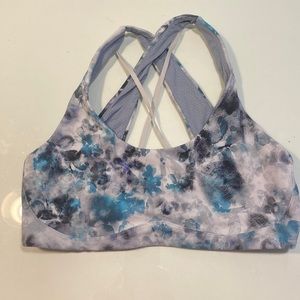 Lululemon bra worn a few times